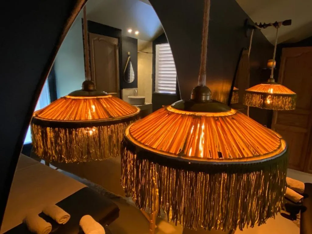 Private Room & Spa Avec Jacuzzi Privatif Lorgues