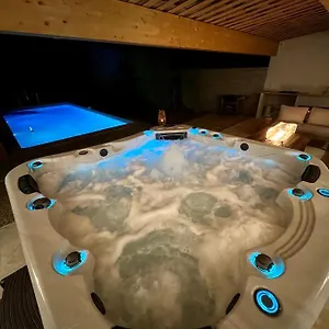 Villa Avec Jacuzzi Et Piscine, Lorgues