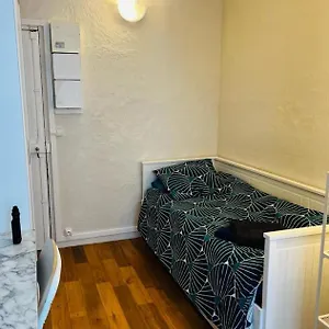https://apartment-in-the-middle-of.fr-paris.fr